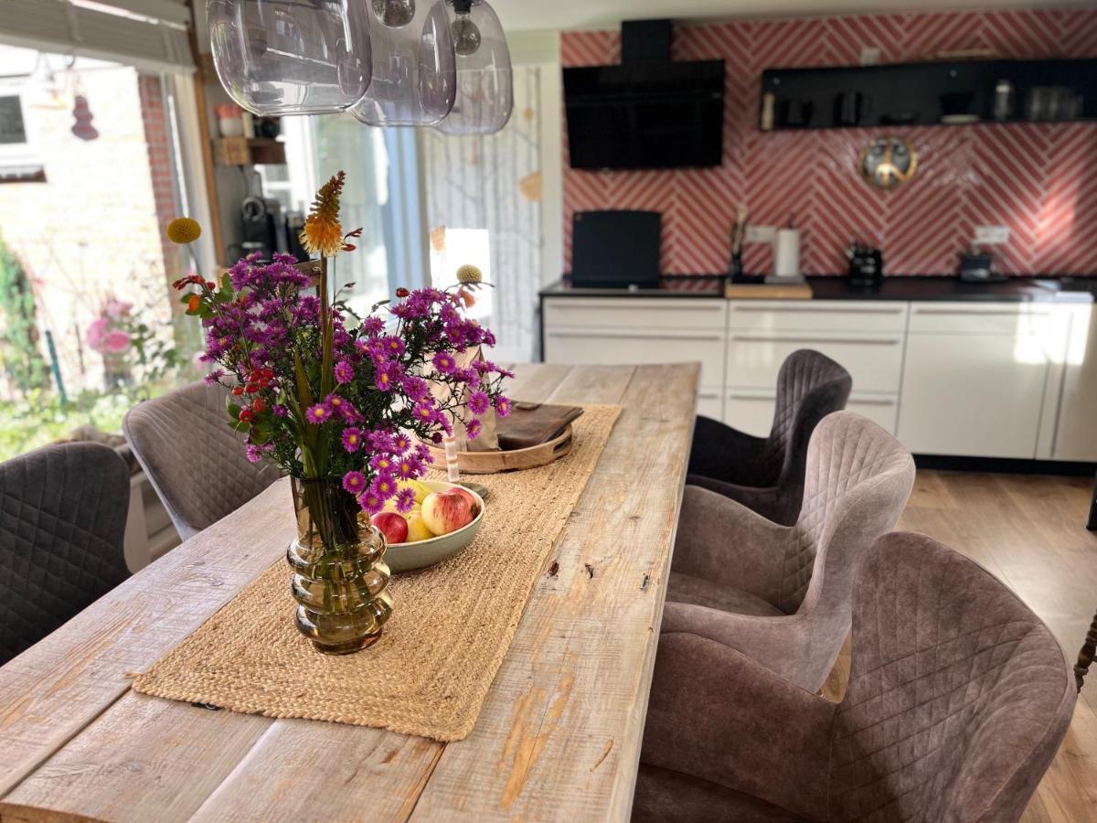 "Zonnekind" Atmospheric Holiday Home In Noordwijkerhout Near The Beach Exterior photo