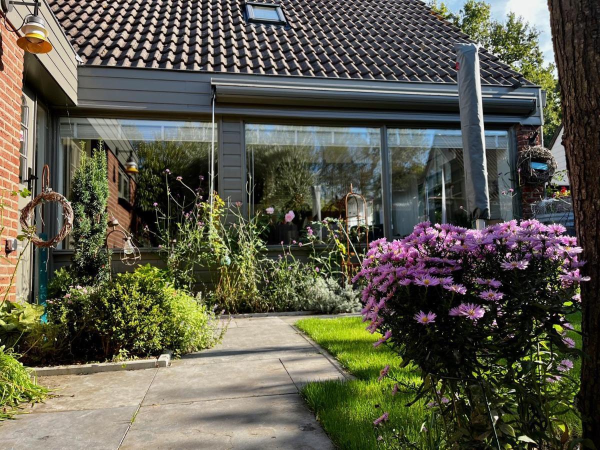 "Zonnekind" Atmospheric Holiday Home In Noordwijkerhout Near The Beach Exterior photo